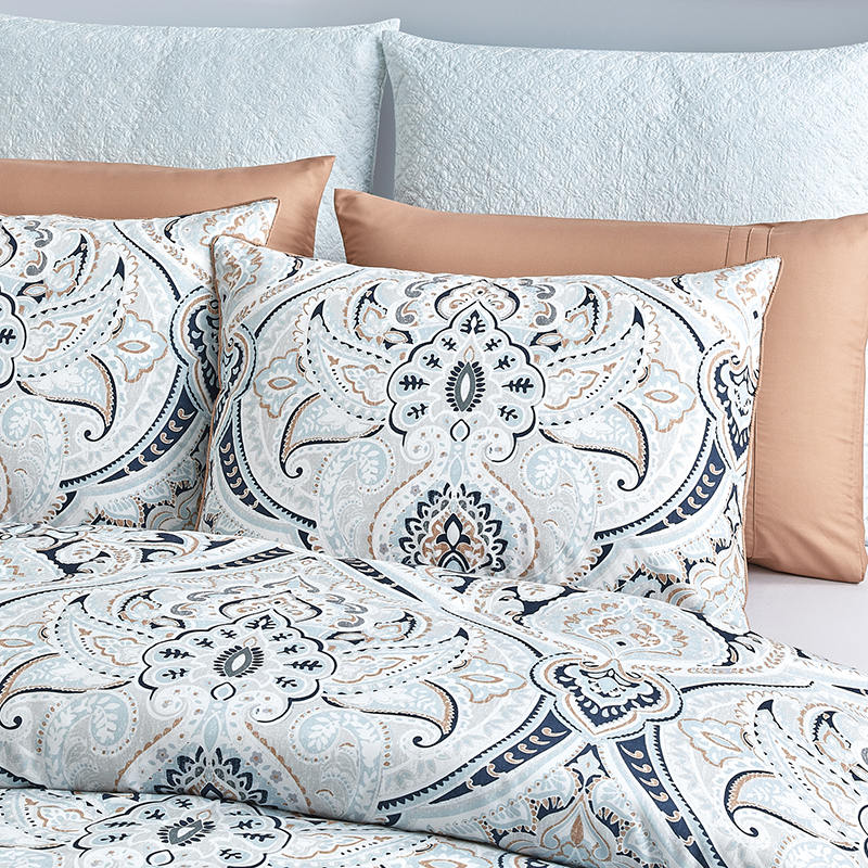 A00002 8PCS morden print comforter set