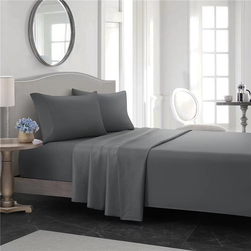 What are the advantages of using plain weave for cotton bedsheet sets